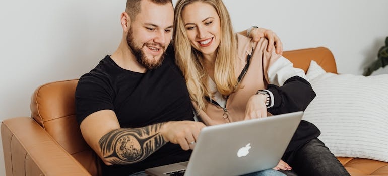 a couple searching for the best honeymoon getaways in Georgia 